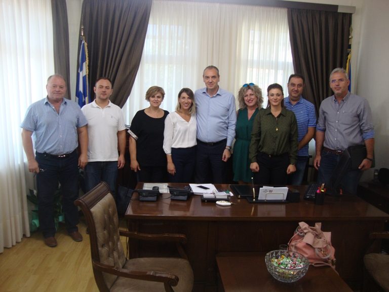 Με τον δήμαρχο Ελασσόνας συναντήθηκε η διοίκηση του Εμπορικού Συλλόγου