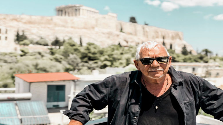 Ο Eric Burdon στο Ωδείο Ηρώδου Αττικού