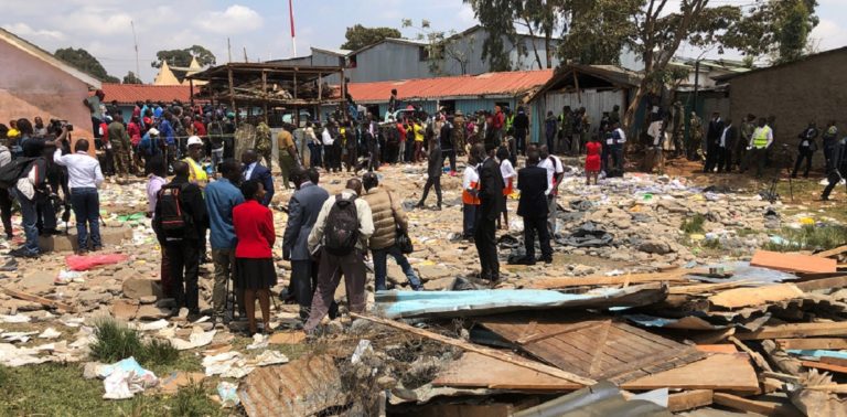 Κένυα: Επτά μαθητές νεκροί, δεκάδες τραυματισμένοι απο κατάρρευση σχολικής αίθουσας (video)