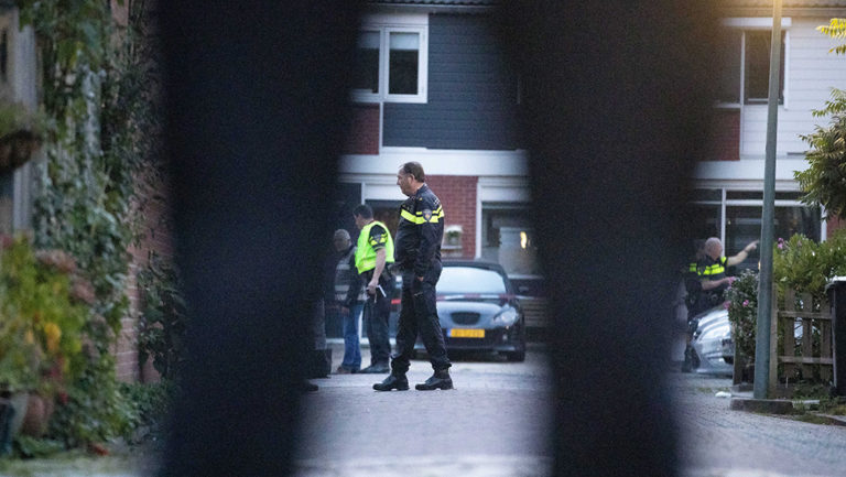 Αναστάτωση σε ολλανδική πόλη από περιστατικό με πυροβολισμούς σε διαμέρισμα-Τρεις νεκροί