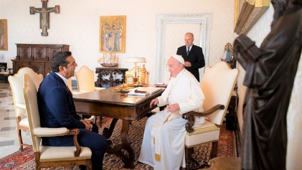 Μήνυμα Τσίπρα από τη Ρώμη για προοδευτικό μέτωπο- Συνάντηση με τον Πάπα