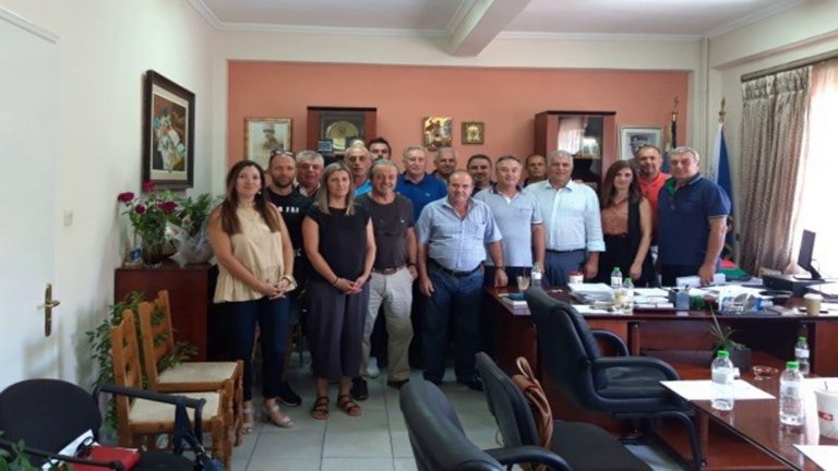 Συνάντηση με τους Προέδρους των κοινοτήτων είχε ο Δήμαρχος Παλαμά