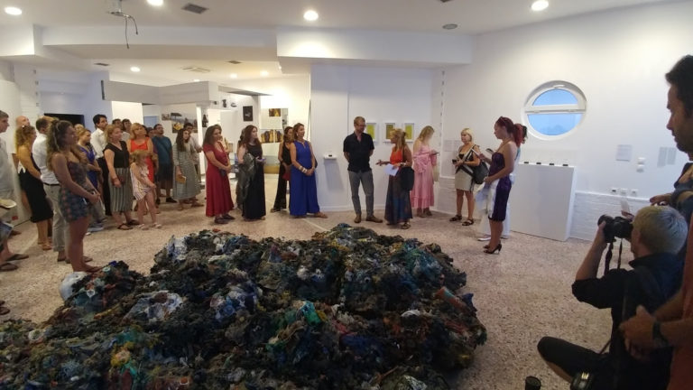 Η Τέχνη συμμαχεί με την επιστήμη για την προστασία των Θαλασσών μας