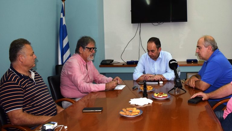 Συνάντηση με τον υπουργό Ναυτιλίας στο δήμο Αγ. Νικολάου