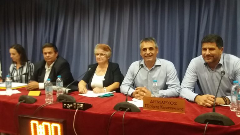 Δήμος Τρίπολης: Πρώτη γυναίκα – πρόεδρος στο δημοτικό συμβούλιο