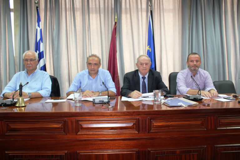 Ο Δημήτρης Δεληγιάννης πρόεδρος του Δημοτικού Συμβουλίου