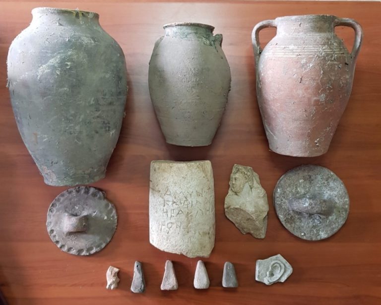 Κοζάνη: 77χρονος είχε στο σπίτι του αντικείμενα Ελληνιστικής και Ρωμαϊκής εποχής