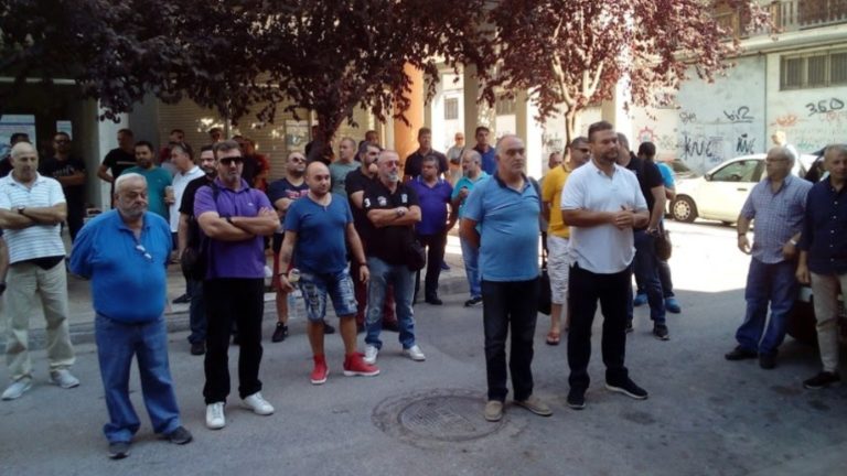 Μικρή συμμετοχή στην απεργιακή συγκέντρωση του ΕΚΒ-«Κάπως ικανοποιητικά» κρίνονται τα ποσοστά της απεργίας
