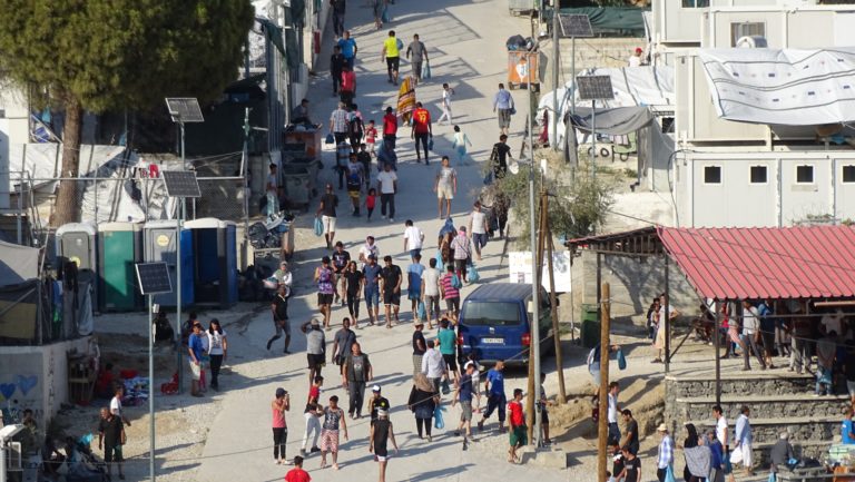 20 πυροσβέστες για τη Μόρια ζήτησε ο πρόεδρος τους από τον Γ.Κουμουτσάκο
