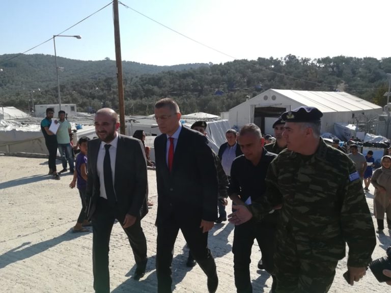 Αλκιβιάδης Στεφανής από τη Λέσβο για το προσφυγικό «Υπάρχει καθορισμένο χρονοδιάγραμμα που παρακολουθούμε πολύ αυστηρά»