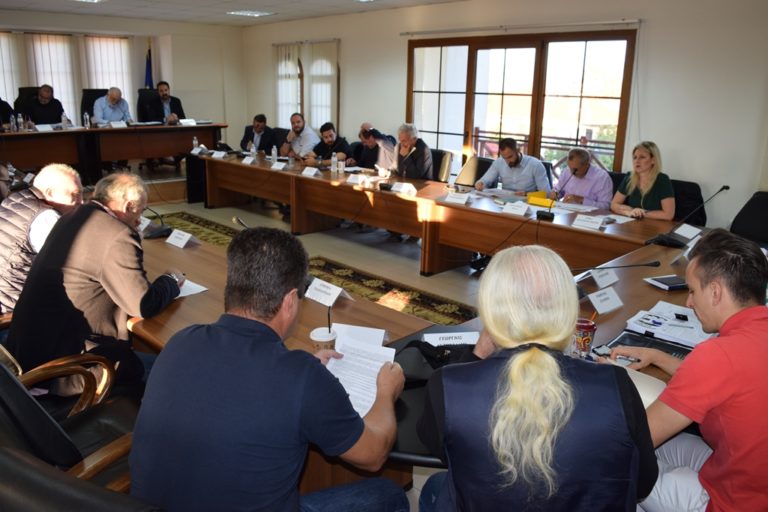 Φλώρινα: Η συνεδρίαση του δημοτικού συμβουλίου