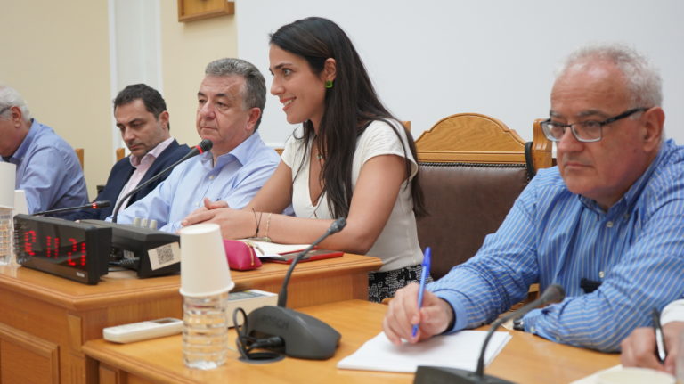 Ηράκλειο: Συνάντηση της Υφ. Πρόνοιας και Κοινωνικής Αλληλεγγύσης με τον Περιφερειάρχη Κρήτης