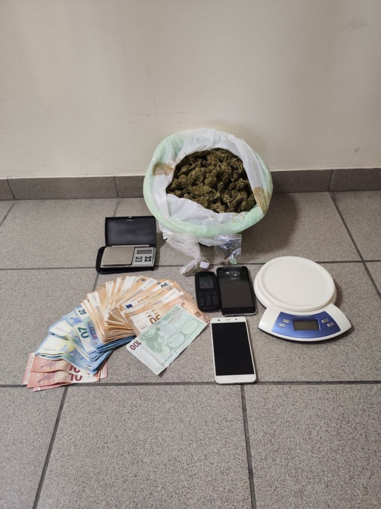 Τους συνέλαβαν με ναρκωτικά
