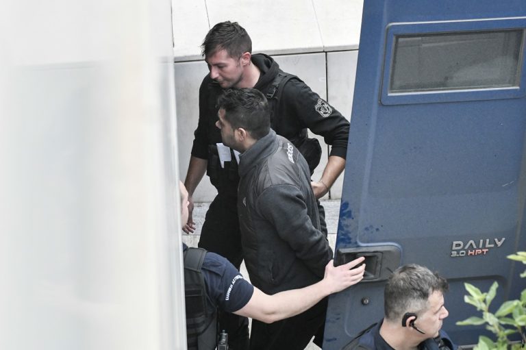 Ενοχή για τους τρείς προτείνει ο εισαγγελέας για την δολοφονία Ζαφειρόπουλου (video)