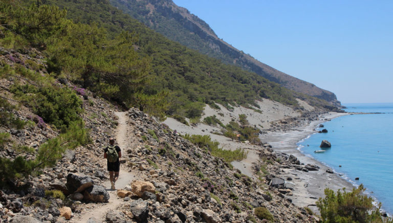 Χανιά: Αίσιο τέλος είχε η περιπέτεια 60χρονου πεζοπόρου στα Σφακιά