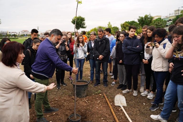 Δενδροφύτευση για την φιλία και συνεργασία μαθητών Ευρωπαϊκών σχολείων