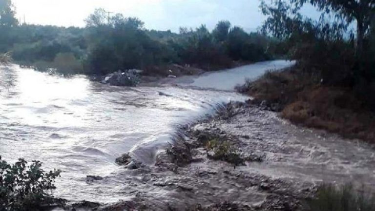 Βροχές στη Μεσαρά αλλά και κίνδυνοι για τους οδηγούς