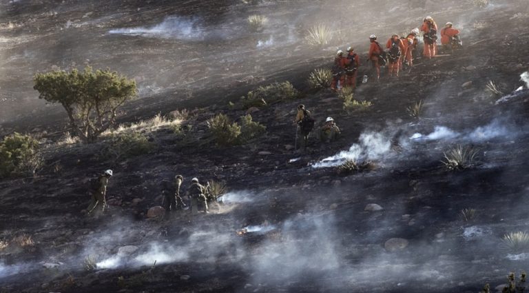 Μεγάλες πυρκαγιές στην Καλιφόρνια – Απομάκρυνση χιλιάδων ανθρώπων (video)