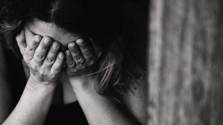 Και νέα επίθεση με βενζίνη από την 37χρονο σε βάρος 45χρονης στην Ν. Ιωνία