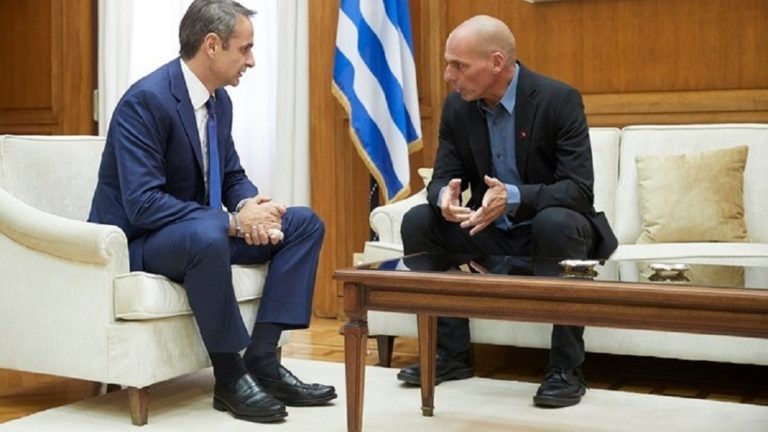 Βαρουφάκης: Συμφωνήσαμε να διευκολυνθεί η ψήφος των αποδήμων Ελλήνων