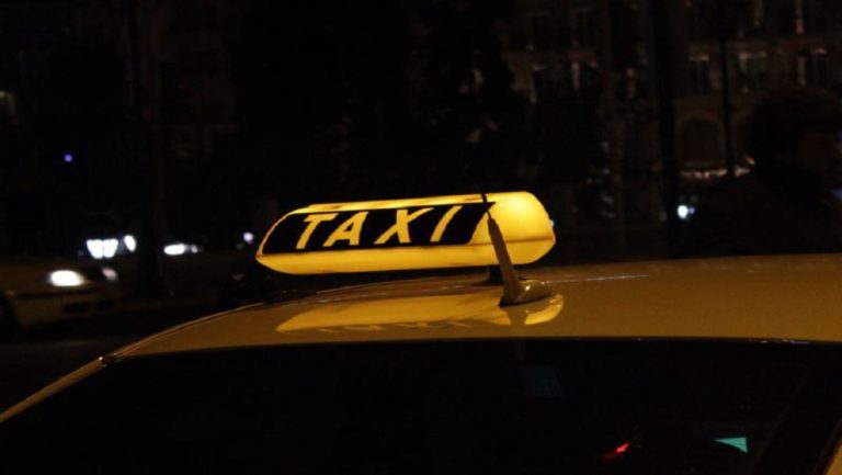 Μειώνονται τα κόμιστρα διαδρομών αεροδρομίων με ταξί σε Αττική, Θεσσαλονίκη, Καβάλα
