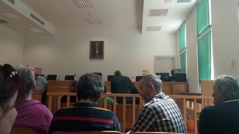 Άνοιξαν οι ασκοί του αιολικού πάρκου