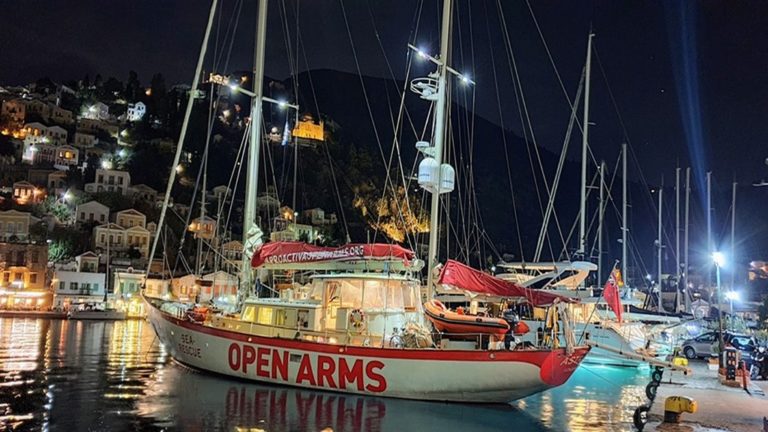 Οι Συμιακοί έδιωξαν το πλοίο της ΜΚΟ “Open Arms”