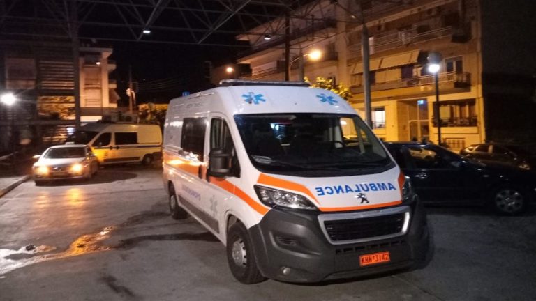 Σοβαρός τραυματισμός πεζής στην οδό Πολυμέρη-Την εγκατέλειψε ο οδηγός του Ι.Χ.