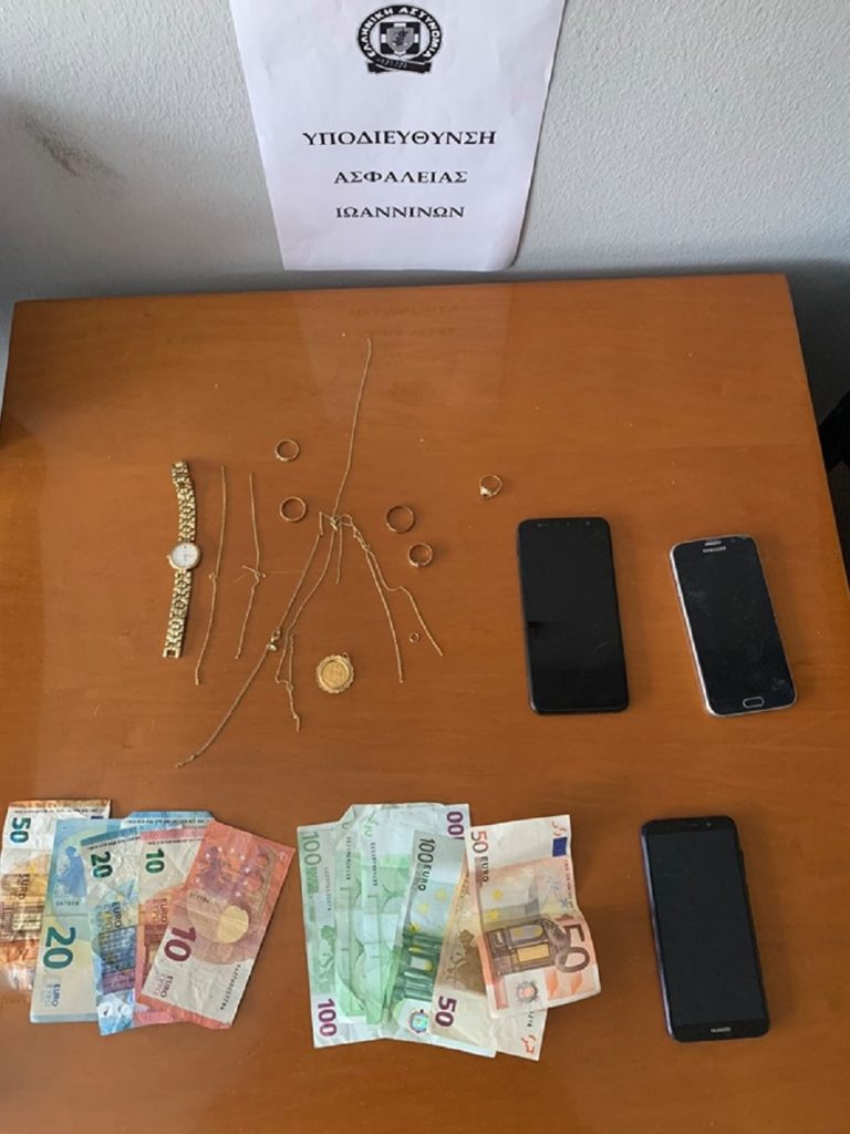 Εξάρθρωση σπείρας με δεκάδες διαρρήξεις
