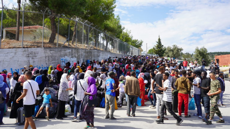 Συνεχίζεται η αποσυμφόρηση της Μόριας