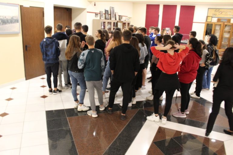 Επισκέψεις σχολείων στη συλλογή του Π.Κουντουριώτη