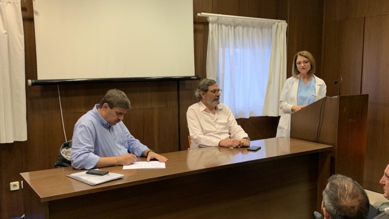 Καταγγέλλουν αποκλεισμό από τη συνάντηση με τον πρώην υπουργό Υγείας