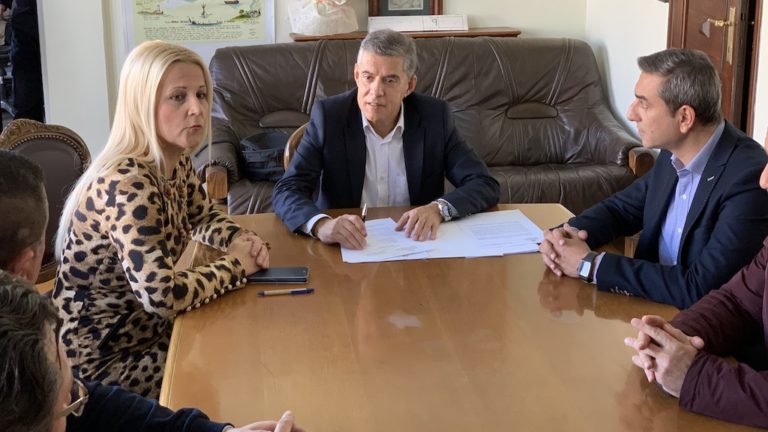 Αποκατάσταση δρόμου Ανήλιο-Μακρυρράχη-Ανάπλαση λιμανιού Σκοπέλου