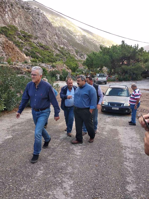 Αυτοψία Αντιπεριφερειάρχη στις πληγείσες περιοχές στους Δήμους Καντάνου Σελίνου και Κισάμου