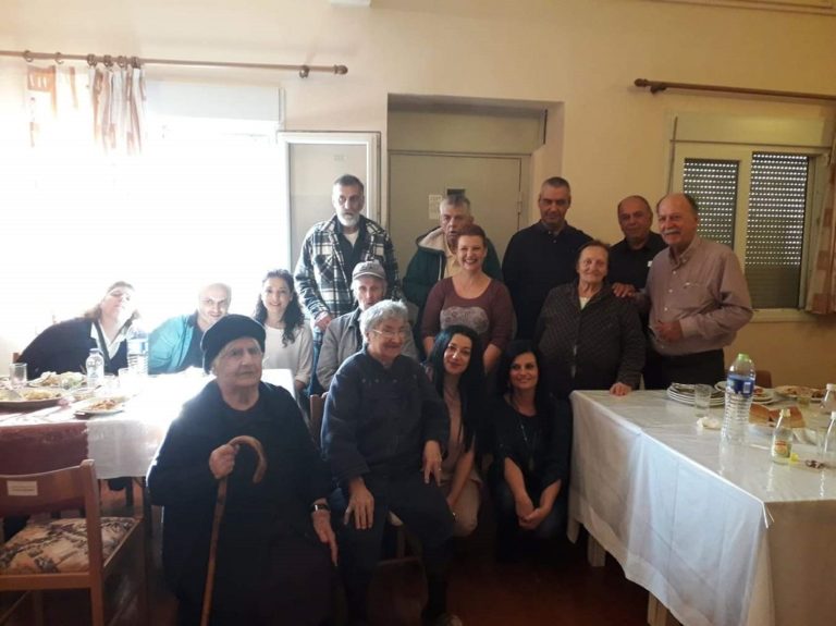 Η ομάδα του Ψυχαργώ στο Γηροκομείο Καρδαμύλων