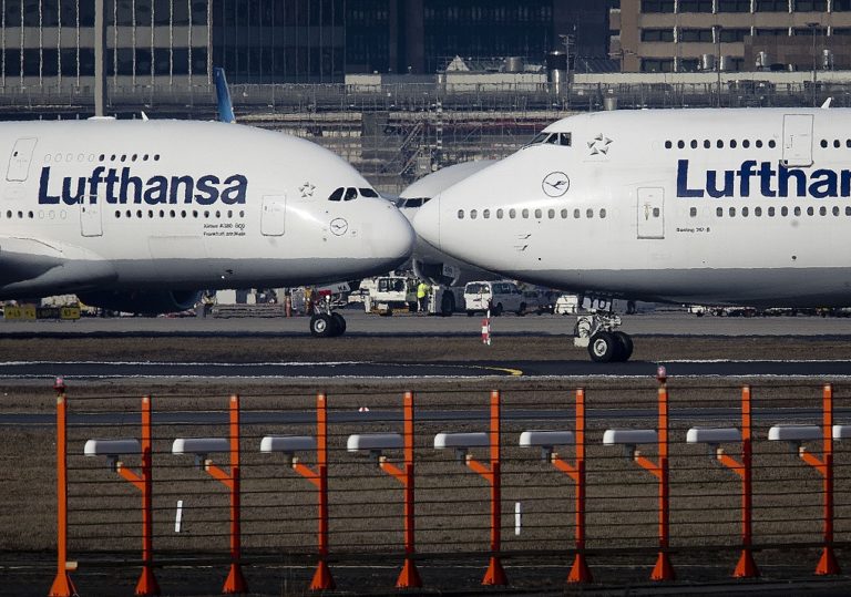 Διήμερη απεργία στη Lufthansa ακυρώνει  1300 πτήσεις