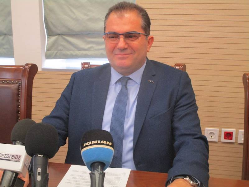 Θανάσης Βασιλόπουλος: “Τίποτα επίσημο για μετανάστες στην Καλαμάτα”