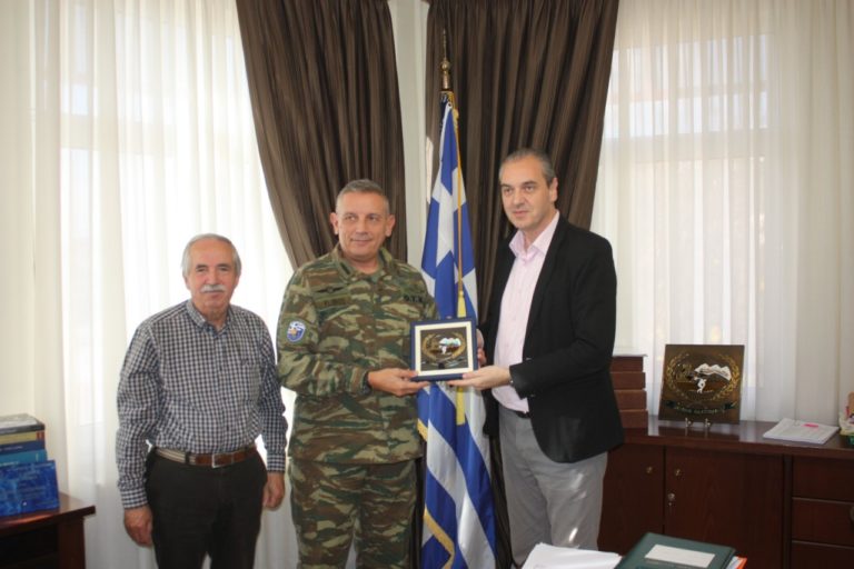 Επίσκεψη του διοικητή της 1ης Στρατιάς σε δήμο και Μητρόπολη Ελασσόνας