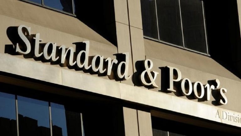 S&P: Αναβάθμιση του αξιόχρεου ελληνικών τραπεζών