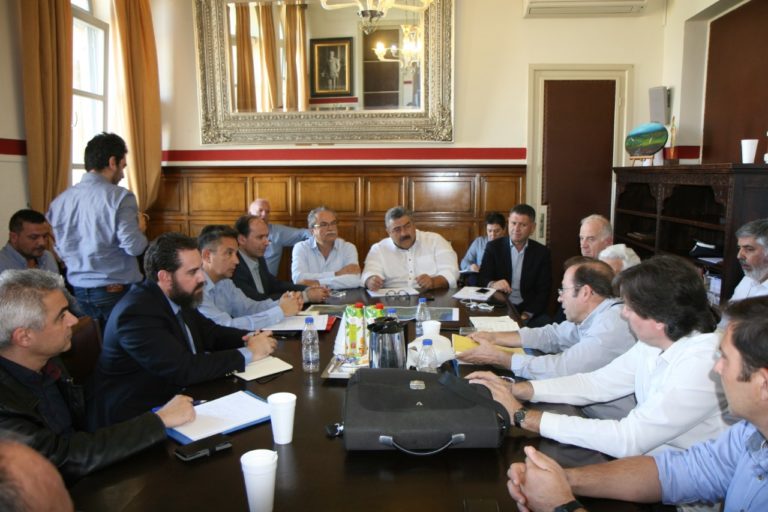 Χανιά: Σύσκεψη για την ηλεκτρική σύνδεση της Κρήτης και τα συναφή έργα