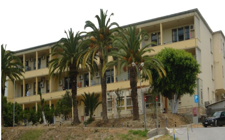 Ηράκλειο: Ακρωτηριάστηκε από τον καρπό ο 21χρονος μετά το ατύχημα σε κρεατομηχανή