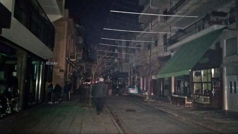 Φλώρινα: Μπλάκ άουτ και σεισμός αναστάτωσαν τη νύχτα τους κατοίκους
