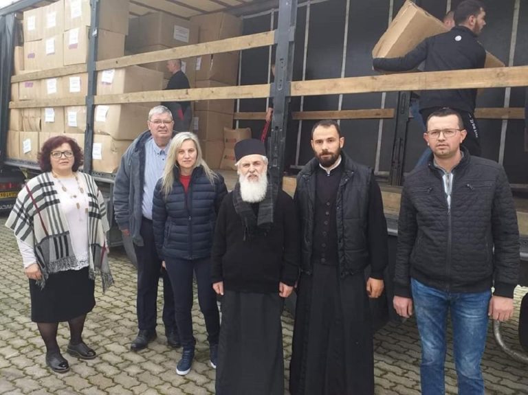 Πενήντα τόνοι ανθρωπιστικής βοήθειας από την Ήπειρο για τους σεισμοπαθείς της Αλβανίας