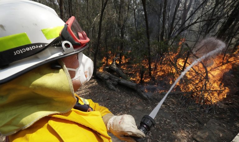 Αυστραλία: Μαίνονται οι φονικές πυρκαγιές – Δύο ακόμα νεκροί