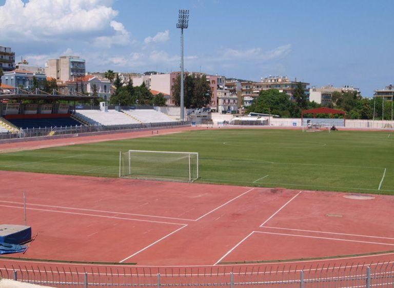 Ανοικτή λόγω ψύχους κλιματιζόμενη αίθουσα στον Ταρλά