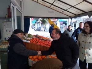 Στη Δημοτική Αγορά ο Δήμαρχος Κομοτηνής