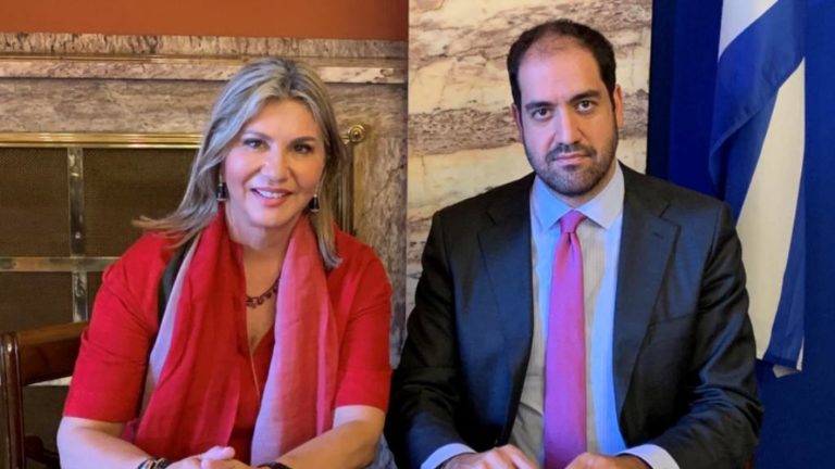 Υπογράφεται η κατ’ εξαίρεση έκδοση άδειας κυκλοφορίας για το λεωφορείο του Ειδικού Σχολείου Αγριάς