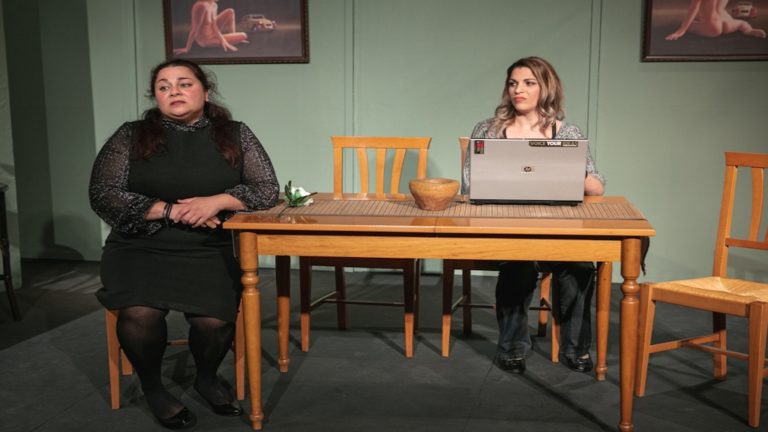 Παράσταση της Πειραματικής Σκηνής για το Κοινωνικό Παντοπωλείο
