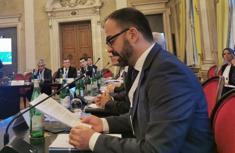 Ιταλία: Παραιτήθηκε ο υπουργός Παιδείας Λορέντσο Φιοραμόντι