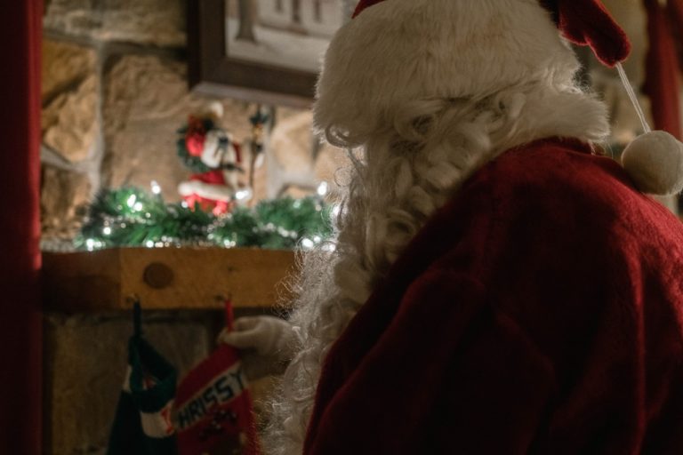 Χριστούγεννα στον «Ελληνικό Κόσμο»